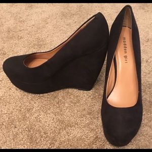 Madden Girl Wedges - Black Suede - 9 US Women’s